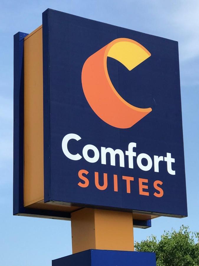 Comfort Suites Near Route 66 Springfield Exterior photo